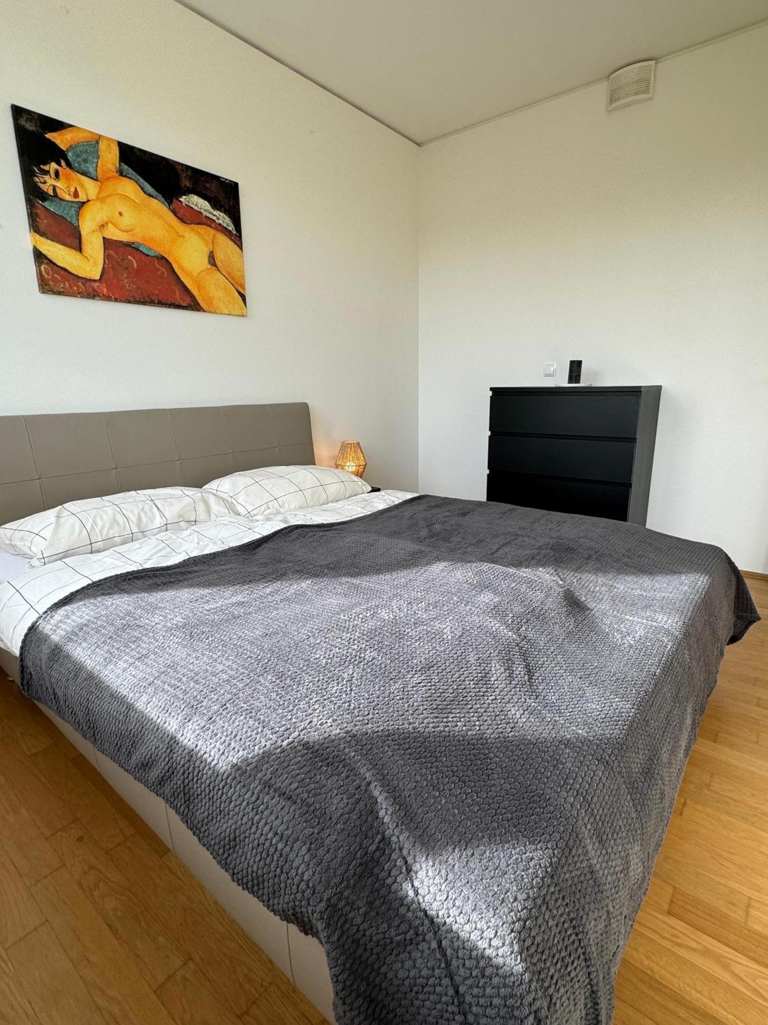 Reside In The Golden Wave Apartman Graz Kültér fotó