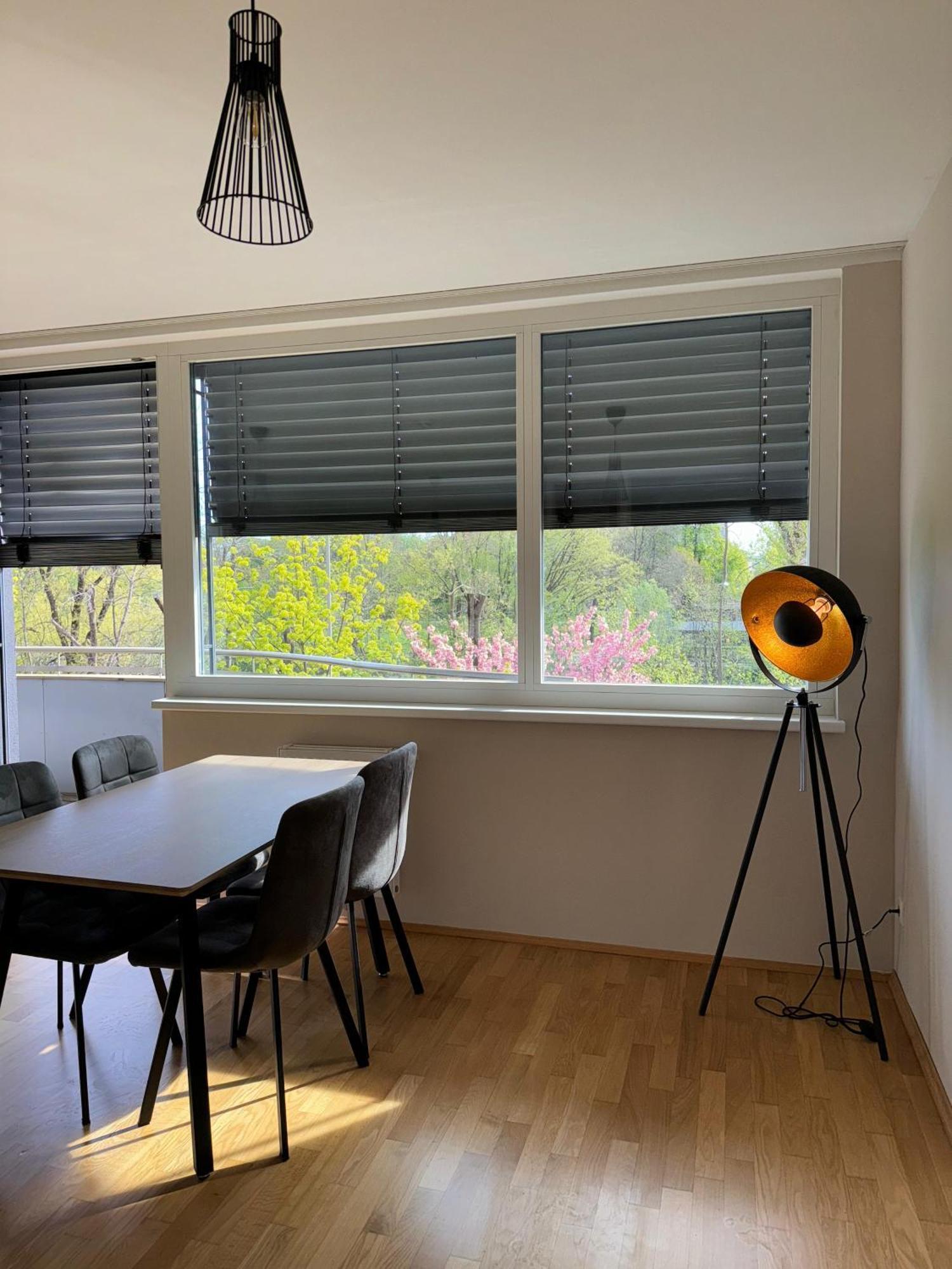 Reside In The Golden Wave Apartman Graz Kültér fotó